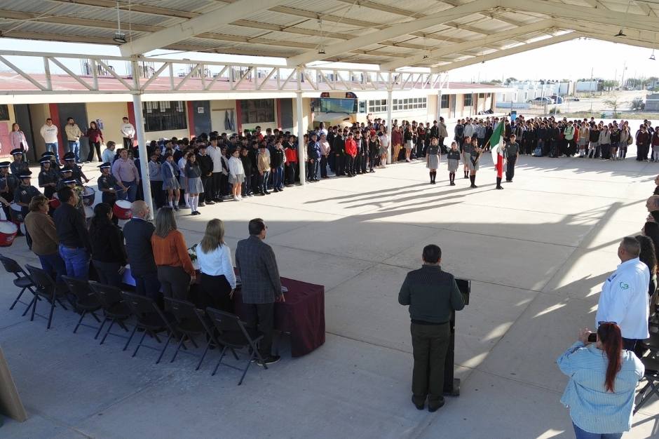 INICIA ALCALDE ALEJANDRO VERDUGO EL PROGRAMA CÍVICO “PRESIDENTE EN TU ESCUELA ” EN SECUNDARIA ESTATAL No. 21.