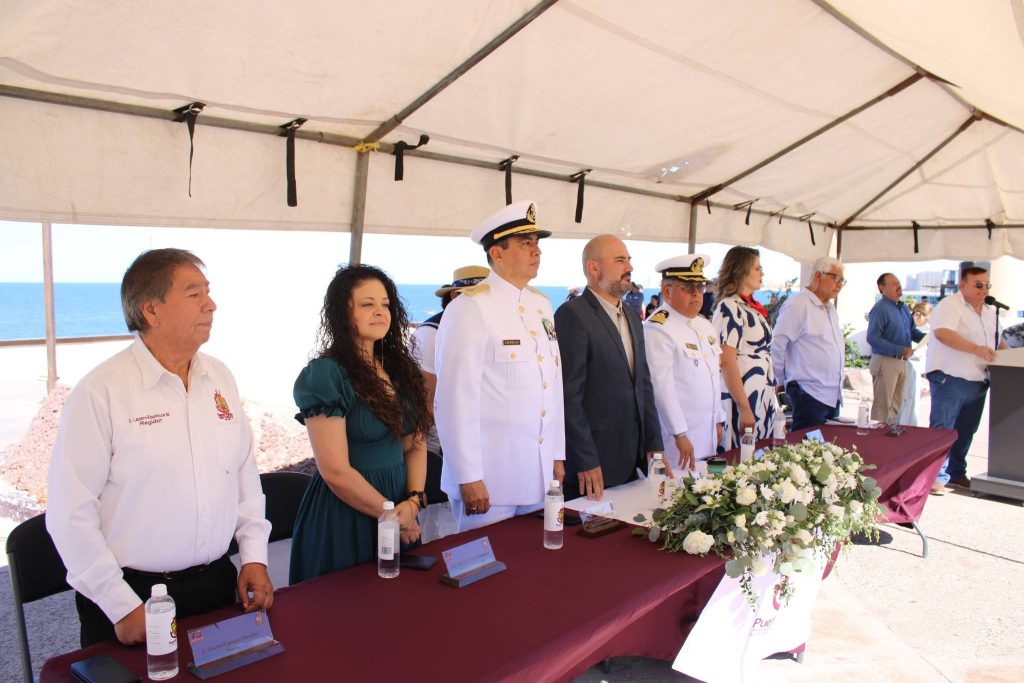 CELEBRAN CON HOMENAJE Y HONORES EL DÍA DEL MARINO EN PUERTO PEÑASCO.