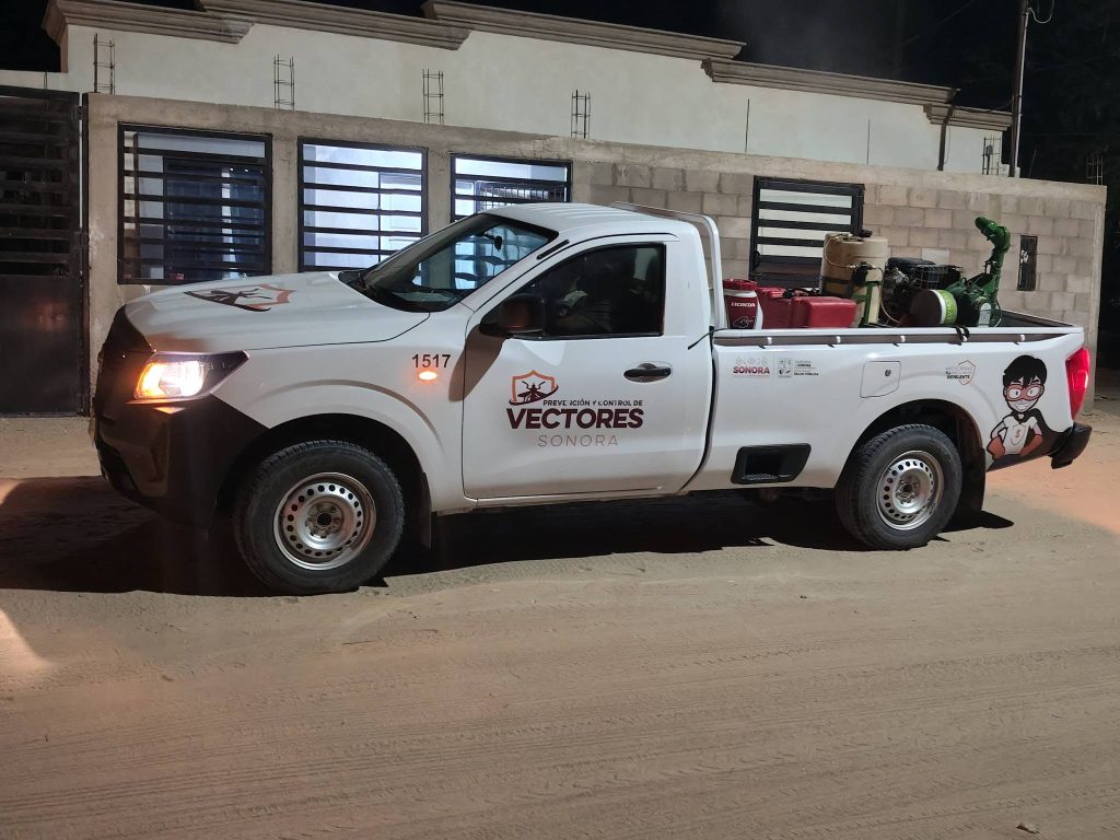 REALIZAN JORNADA DE FUMIGACIÓN PREVENTIVA CONTRA EL DENGUE EN EL ÁREA DEL R7 Y SAN RAFAEL.
